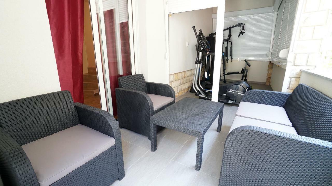 Villa Lulic Vir Eksteriør bilde
